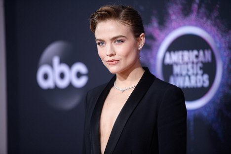 Maddie Hasson - American Music Awards 2019 - De eventos