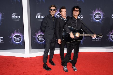 Mike Dirnt, Tre Cool, Billie Joe Armstrong - American Music Awards 2019 - Events