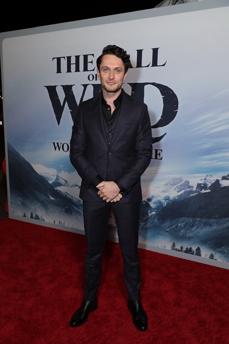 World premiere of The Call of the Wild at the El Capitan Theater in Los Angeles, CA on Thursday, February 13, 2020 - Colin Woodell - Zew krwi - Z imprez