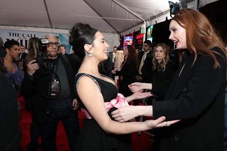 World premiere of The Call of the Wild at the El Capitan Theater in Los Angeles, CA on Thursday, February 13, 2020 - Cara Gee, Karen Gillan - Zew krwi - Z imprez