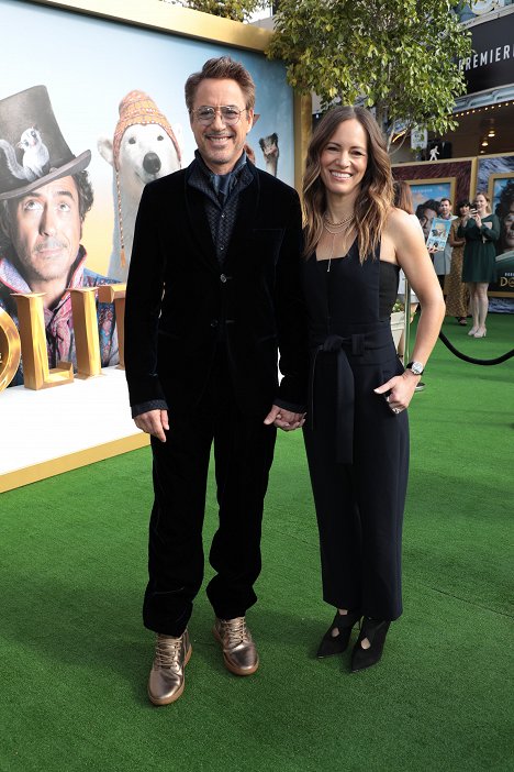 Premiere of DOLITTLE at the Regency Village Theatre in Los Angeles, CA on Saturday, January 11, 2020 - Robert Downey Jr., Susan Downey - As Aventuras do Dr Dolittle - De eventos