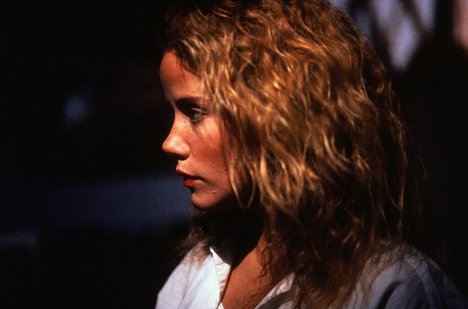 Amanda Peterson - Fatal Charm - De la película