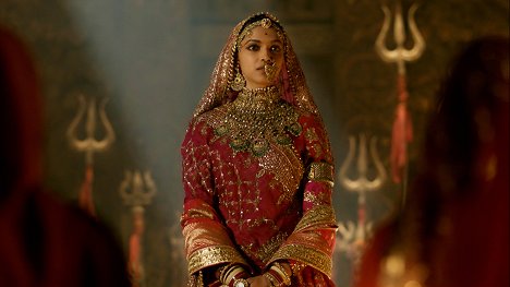 Deepika Padukone - Padmaavat - Photos