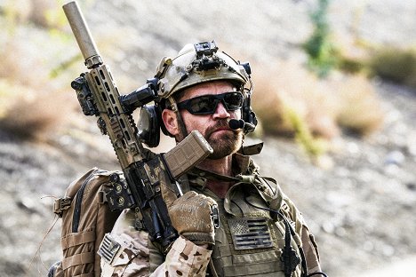 Scott Foxx - SEAL Team - Rules of Engagement - Z filmu