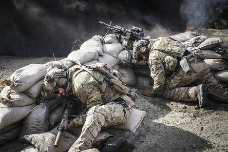David Boreanaz, A. J. Buckley - SEAL Team - Rules of Engagement - Photos