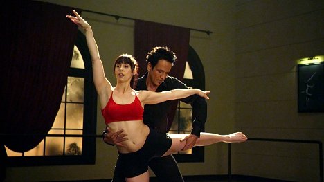 Lauren Gottlieb, Kay Kay Menon - ABCD (Any Body Can Dance) - Z filmu