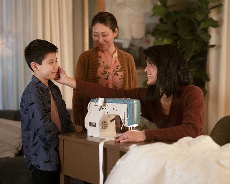 Tristan Byon, Grace Park - A Million Little Things - Mothers and Daughters - Photos