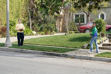 Jacob Hopkins - The Goldbergs - A Fish Story - Photos