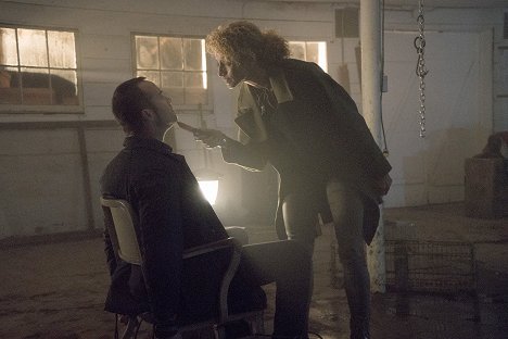 Sullivan Stapleton, Michelle Hurd - Blindspot - Name Not One Man - Photos