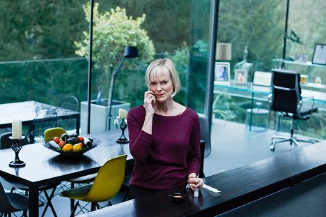 Hermione Norris - Luther - Episode 3 - Photos