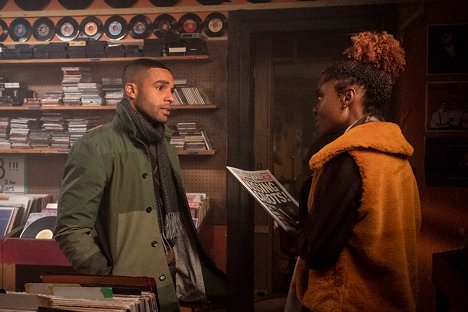 Lucien Laviscount, Ashleigh Murray - Katy Keene - Chapter Five: Song for a Winter's Night - Z filmu