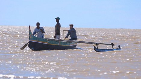 Marc Thiercelin - À la rencontre des peuples des mers - Madagascar : Les Vezos, la grande migration - De la película
