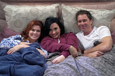 Debra Messing, Demi Lovato, Eric McCormack - Will & Grace - Alter vor Schönheit - Werbefoto