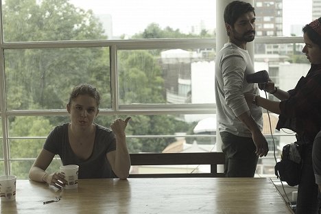 Naian González Norvind, Christian Vazquez - Leona - Dreharbeiten
