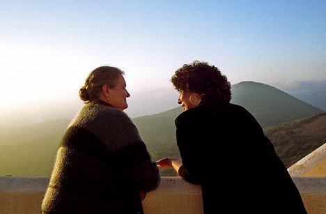 Virgínia Dias, Mighela Cesari - Encontros - Film