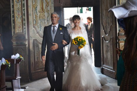 Biagio Izzo, Fatima Trotta - Matrimonio al Sud - Photos