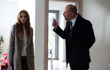 Nur Fettahoğlu, Halit Ergenç - Babil - Episode 10 - Z filmu