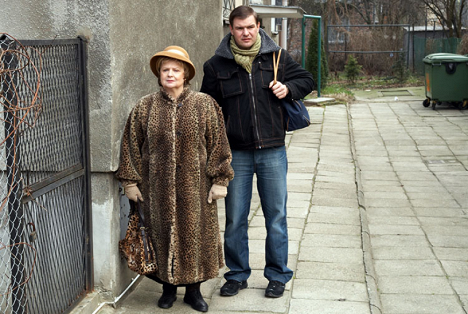 Stanisława Celińska, Tomasz Karolak - Mamuśki - Podróż poślubna - Z filmu