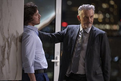 John Gallagher Jr., Tommy Flanagan - Westworld - Parce Domine - Photos