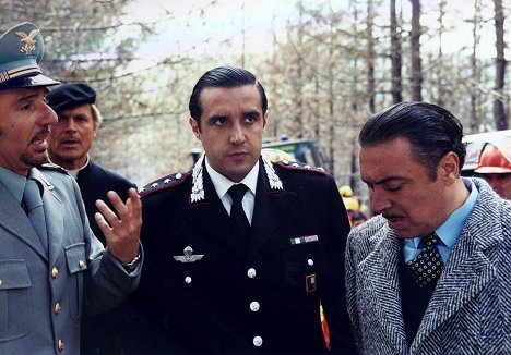 Terence Hill, Flavio Insinna, Nino Frassica - Don Matteo - Z filmu