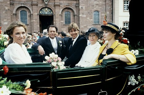 Gaby Dohm, Klausjürgen Wussow, Sascha Hehn, Karin Hardt - Die Schwarzwaldklinik - Werbefoto