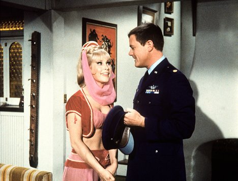 Barbara Eden, Larry Hagman - I Dream of Jeannie - Eternally Yours, Jeannie - Photos