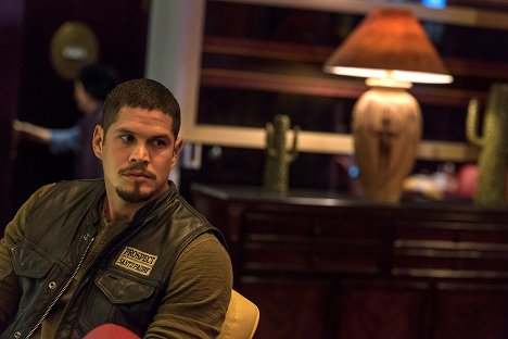 JD Pardo - Mayans M.C. - Búho/Muwan - Photos