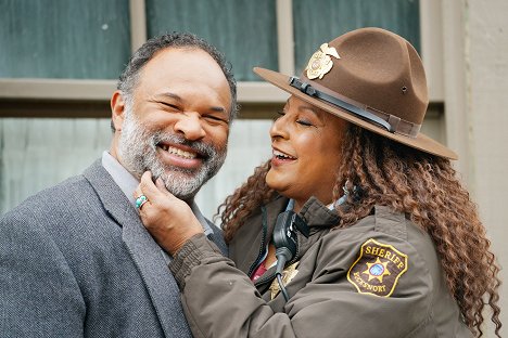 Geoffrey Owens, Pam Grier - Bless This Mess - Knuckles - Del rodaje