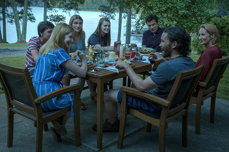 Skylar Gaertner, Laura Linney, Sofia Hublitz, Jason Bateman, Tom Pelphrey, Janet McTeer - Ozark - Élettársi kapcsolat - Filmfotók