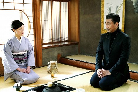 Rjóko Hirosue, Kiiči Nakai - Uso happjaku Kjó mači royal - Z filmu