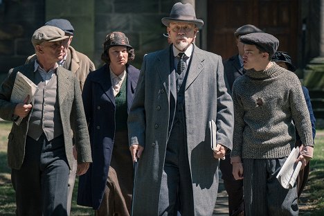 John Malkovich - Agatha Christie: Vraždy podle abecedy - Epizoda 2 - Z filmu