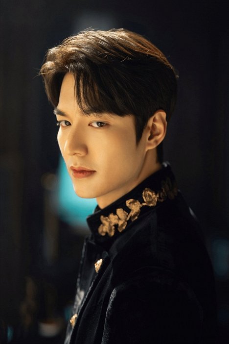 Lee Min-ho - The King: Eternal Monarch - Werbefoto