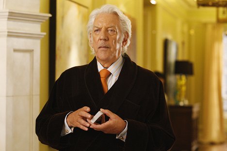 Donald Sutherland - Dirty Sexy Money - Photos