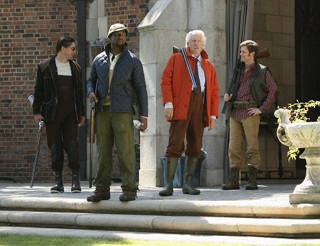 William Baldwin, Blair Underwood, Donald Sutherland, Peter Krause - Dirty Sexy Money - The Country House - Z filmu