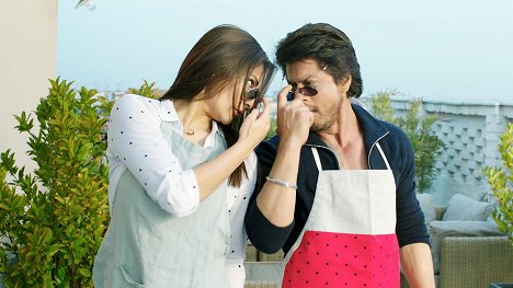 Anushka Sharma, Shahrukh Khan - Jab Harry Met Sejal - Z filmu