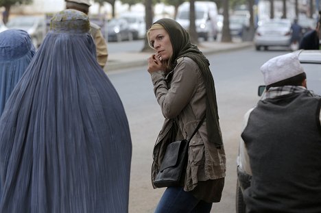 Claire Danes - Homeland - A belső ellenség - Designated Driver - Filmfotók