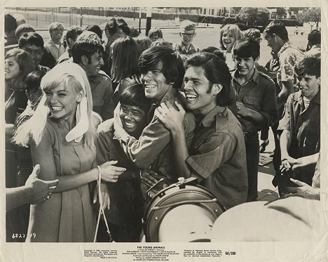 Patty McCormack, Tom Nardini - The Young Animals - Fotosky