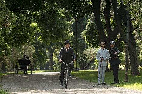 Yannick Bisson - Murdoch Mysteries - The Murdoch Appreciation Society - Photos