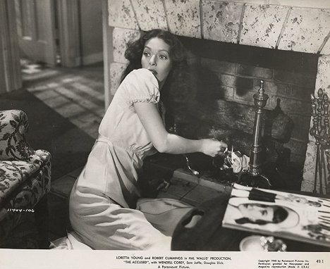 Loretta Young - The Accused - Fotocromos