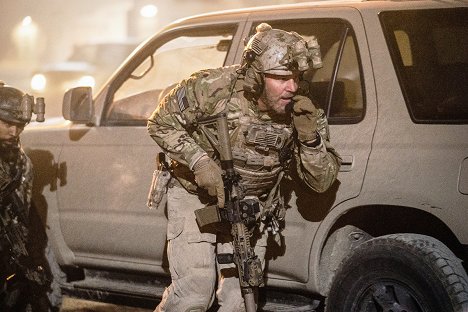 David Boreanaz - SEAL Team - Edge of Nowhere - Filmfotók