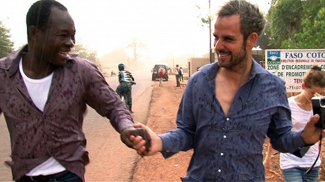 Diébédo Francis Kéré, Christoph Schlingensief - Knistern der Zeit - Christoph Schlingensief und sein Operndorf in Burkina Faso - De la película