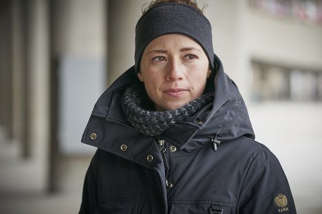 Karine Vanasse - Cardinal - Adele - Kuvat elokuvasta