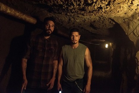 Clayton Cardenas, JD Pardo - Mayans M.C. - Uch/Opossum - Photos