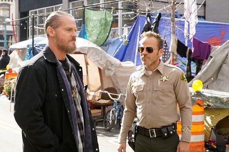 Brian Van Holt, Stephen Dorff - Deputy - 10-8 Selfless - Photos