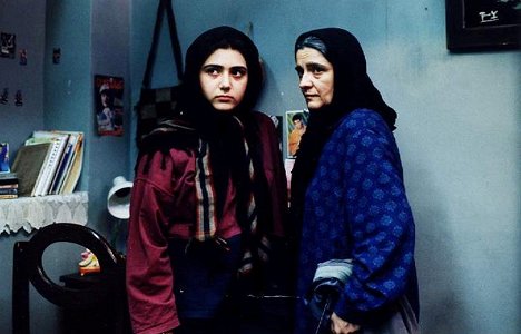 Baran Kosari, Golab Adineh - Zir-e poost-e shahr - De la película