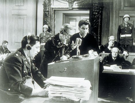 Joseph Bernard, Richard Widmark, Maximilian Schell - Das Urteil von Nürnberg - Filmfotos