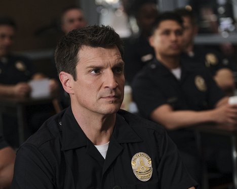 Nathan Fillion - The Rookie - The Q Word - Van film