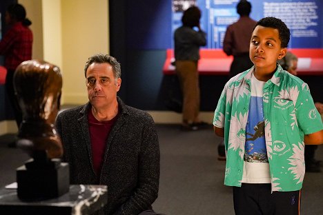 Brad Garrett, Devin Trey Campbell - Single Parents - Look, This Is Obviously a Sexy Situation - Z filmu
