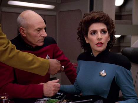 Patrick Stewart, Marina Sirtis - Star Trek - Das nächste Jahrhundert - Gefangen in einem temporären Fragment - Filmfotos