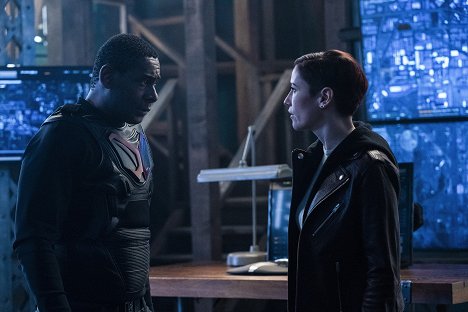 David Harewood, Chyler Leigh - Supergirl - Deus Lex Machina - Filmfotók